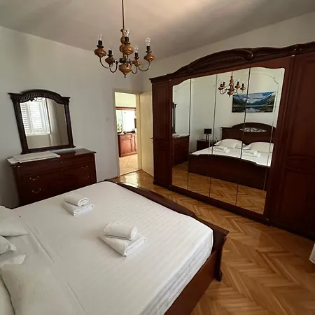 Abba Apartment Kali
